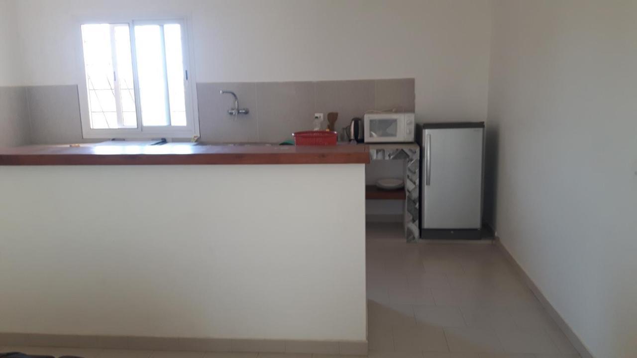 Appartement Familial Spacieux Avec Climatisation Ziguinchor Kültér fotó