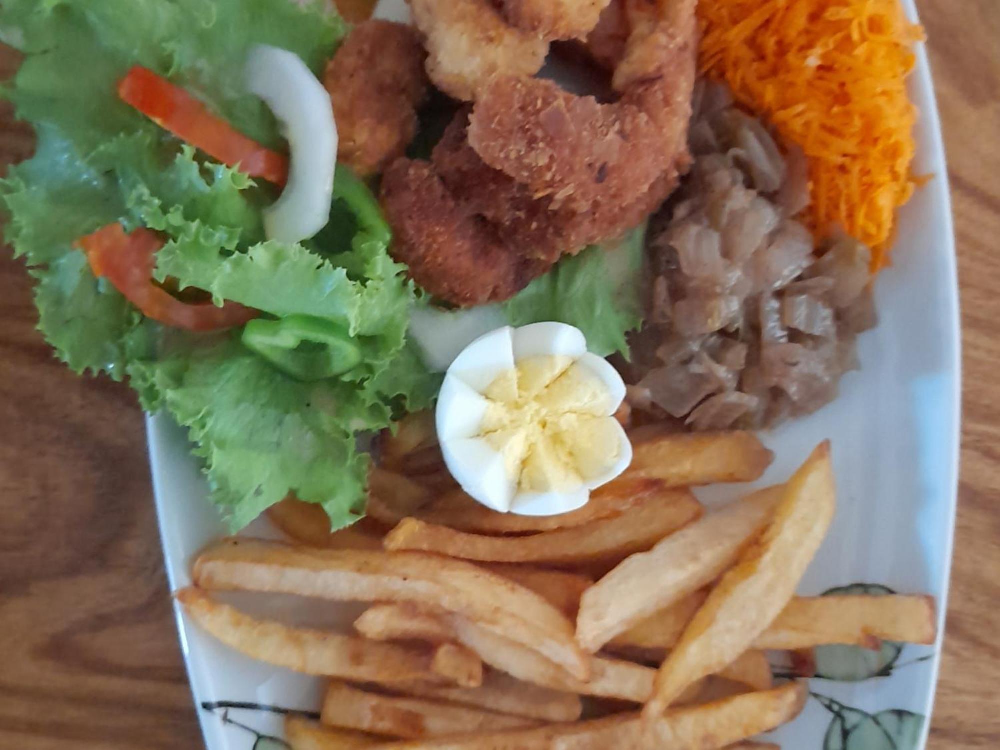 Appartement Familial Spacieux Avec Climatisation Ziguinchor Kültér fotó
